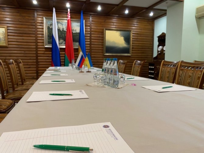 Rusya-ukrayna Müzakerelerinin 15.00’te Başlaması Bekleniyor