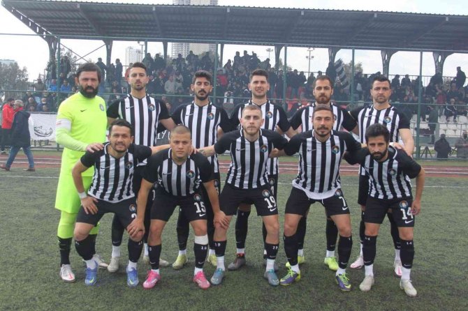 Çeşme Belediyespor, Ödemişspor’u Son Dakika Golüyle Yıktı