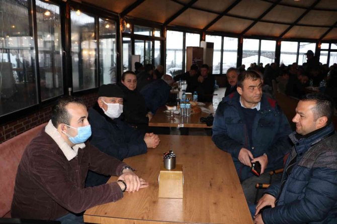 Sandıklı’da Çiftçiler Bilgilendirildi