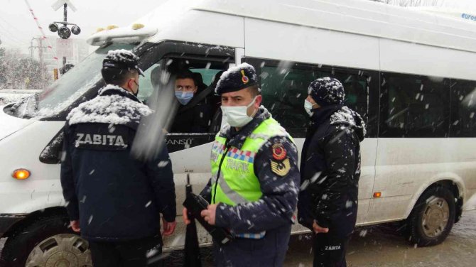 Sandıklı’da İşçi Ve Personel Servisleri Denetlendi