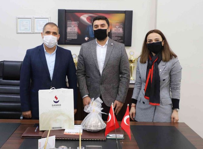 Nizip’te Aday Öğrencilere Bölümler Anlatıldı