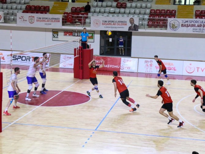 Voleybol 2. Lig Erkekler Yarı Final Heyecanı Sona Erdi