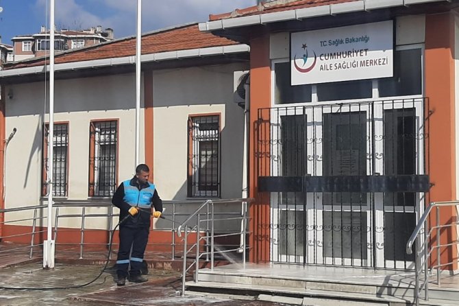 Süleymanpaşa Dört Bir Yandan Dezenfekte Ediliyor