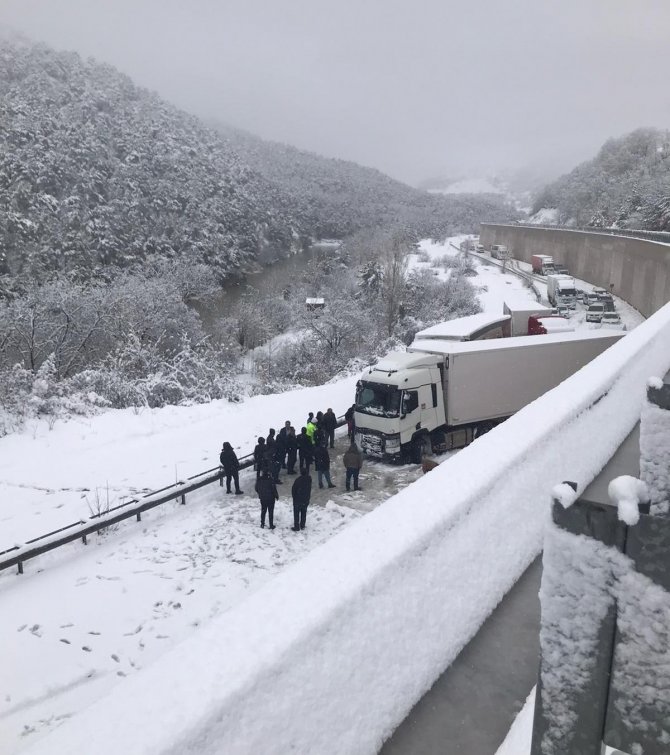 Tokat’ta D-100 Kara Yolu Ulaşıma Açıldı