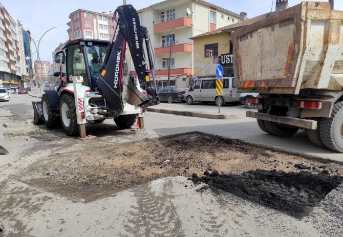 Van’da Yol Onarım Çalışması