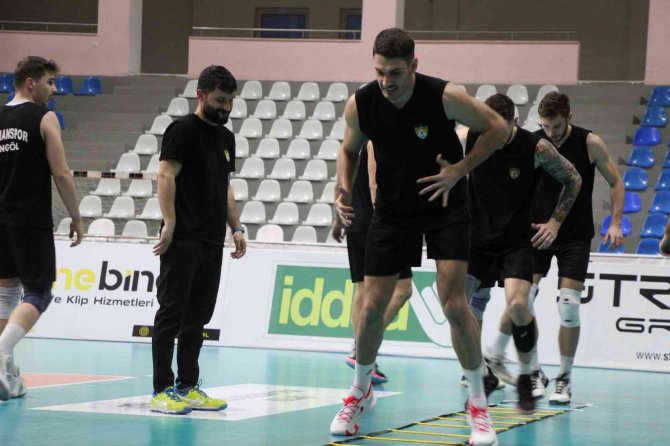 Bingöl Solhanspor’da Hedef Mutlak Galibiyet
