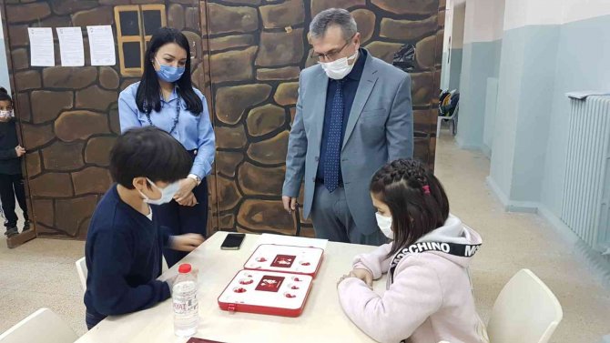 Altınova Ve Çiftlikköy İlçelerinde Akıl Ve Zekâ Oyunları Turnuvaları Tamamlandı