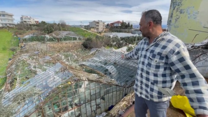 Alanya’da Hortum Yıktı Geçti