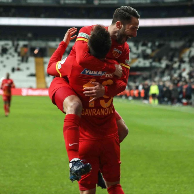 Mario Gavranovic Gollerine Devam Ediyor