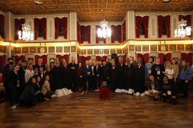 Başkan Çerçi Erasmus Öğrencilerini İ̇rfan Meclisinde Ağırladı