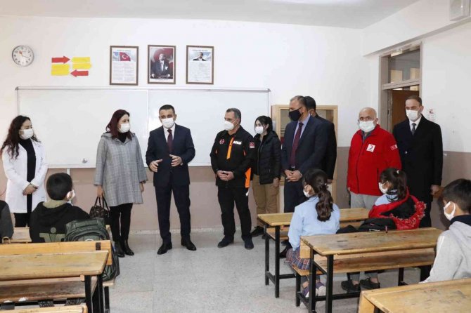 Siirt’te Okullarda ‘Deprem Anı Ve Tahliye Tatbikatı’ Yapıldı