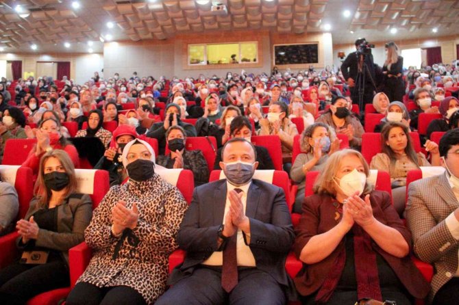 Ak Parti Antalya İ̇l Başkanı Taş:"kadınlarımızın Desteğiyle 2023 Seçimini Kazanacağız"