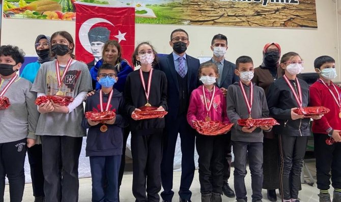 Alaşehirli Öğrenciler İl Birincisi Olmak İçin Çalışacaklar