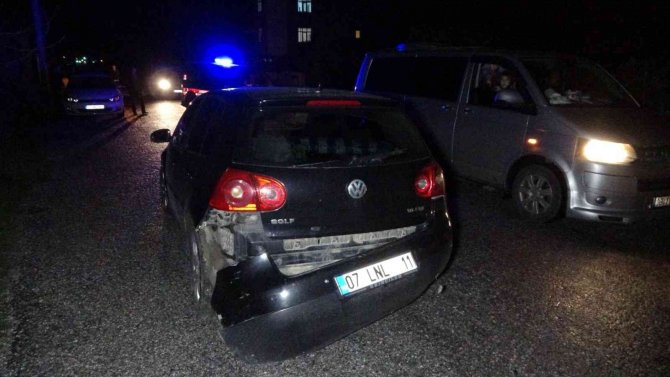 Motosiklet Sürücüsü Kask Sayesinde Hayata Tutundu