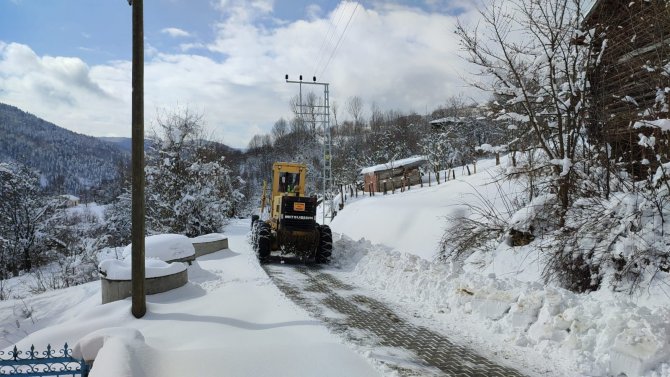 Bartın’da Kar Kalınlığı 1 Metre
