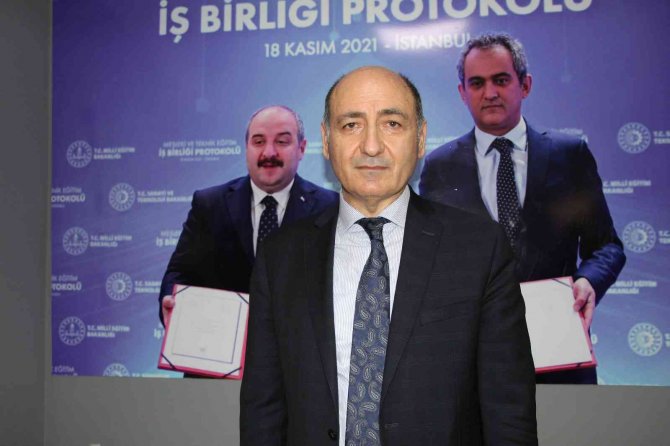 Vatandaşlara 33 Alanda 181 Dalda Eğitim Verecek Mesleki Ve Teknik Eğitim Bürosu Açıldı