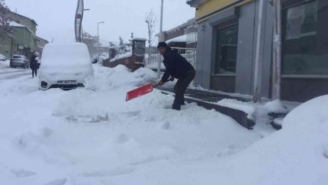 Karlıova’da Kar Yağışı