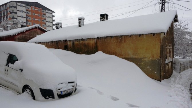 Bitlis’te 207 Köy Yolu Ulaşıma Kapandı