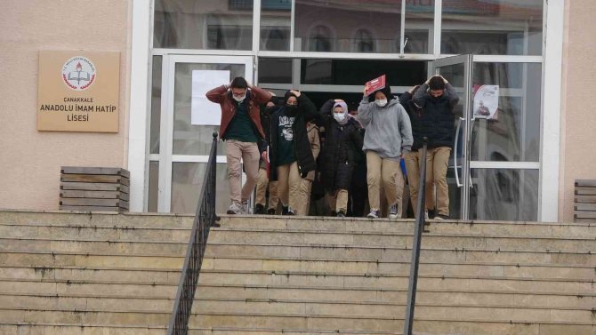 Çanakkale’de Deprem Tatbikatı Gerçekleştirildi