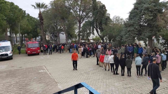 Datça’da Deprem Ve Tahliye Tatbikatı Yapıldı