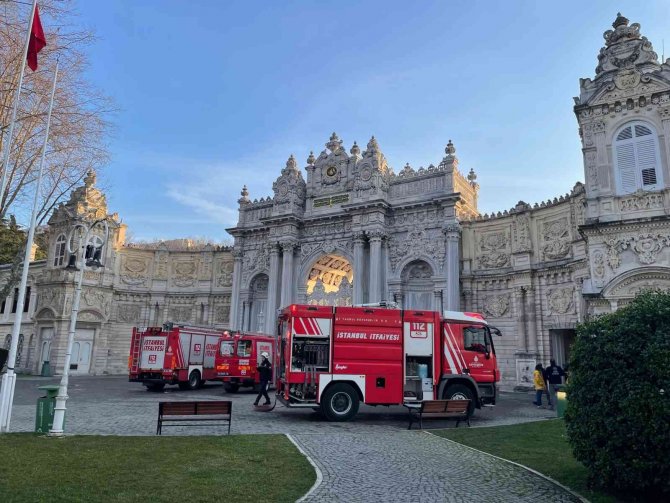 Dolmabahçe Sarayı’nda Korkutan Yangın
