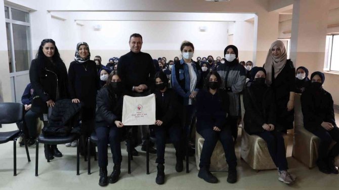 Öğrencilerine Sıfır Atık Eğitimi