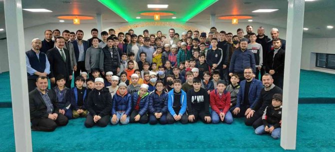 Hafız Osman Botancı: "Hafız Olmak Payelerin En Büyüğü"