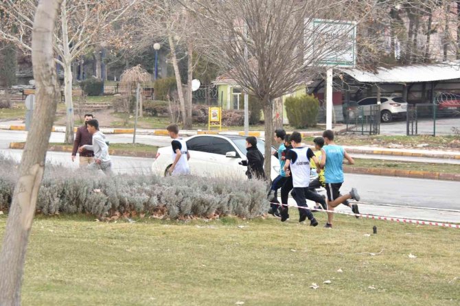 Elazığ’da Atletizm Seçmeleri Yapıldı