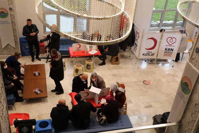 İ̇lkadım’dan Kızılay’a Kan Desteği