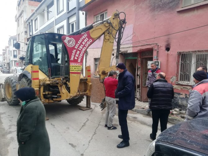 Metruk Yapı Ve Eski Okul Binalarının Yıkımı Gerçekleşti