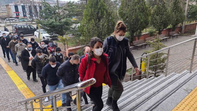 Yasa Dışı Bahis Operasyonunda 3 Şüpheli Tutuklandı