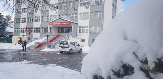 Eflani’de Eğitime Kar Engeli