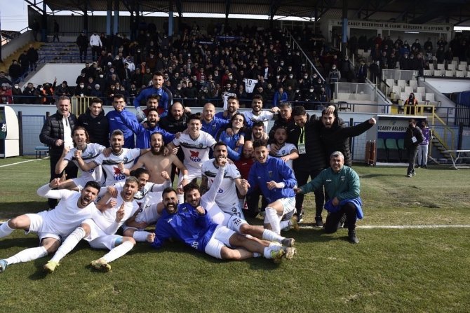 Karacabey Belediyespor Her Branşta Yükselişte
