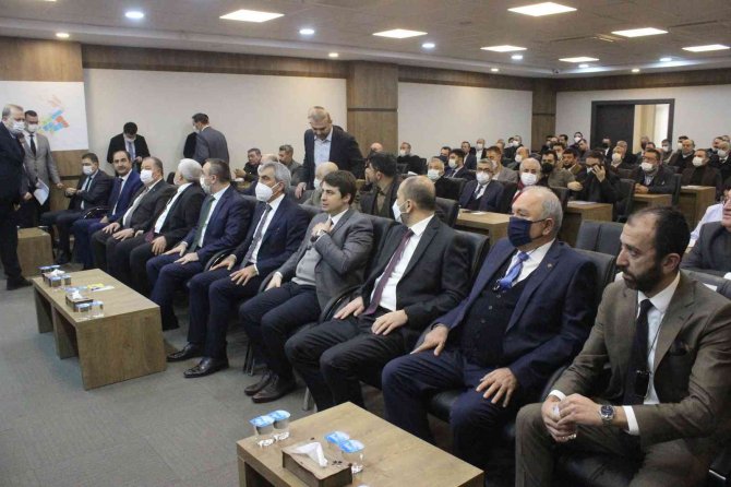 Kilis’te Tekstil İ̇htisas Organize Sanayi Bölgesi’nde Arsa Tahsisi Yapıldı