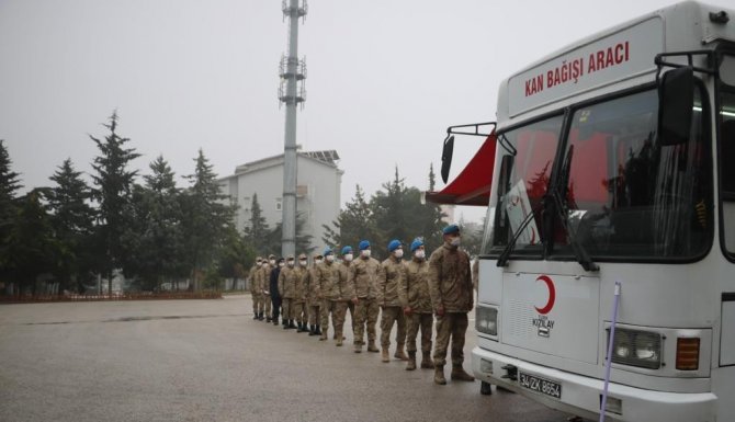 Jandarmadan “İ̇yi Ki Varsın Kan Dostum” Kampanyasına Destek