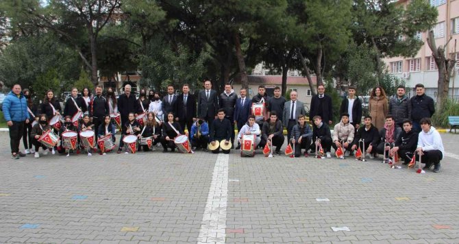 Manisa’daki Törenlerde Artık En Önde Onlar Yer Alacak