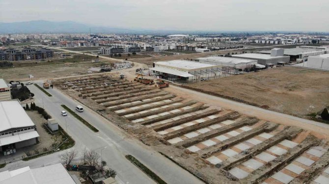 Muradiye Osb’nin Yeni Ticaret Merkezinin Temeli Törenle Atıldı