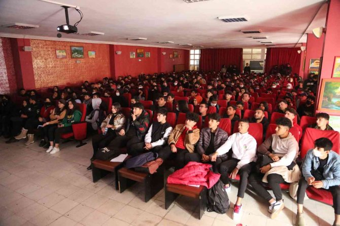 Tollu: "Canlının Olduğu Her Yerde Olmanın Gayreti İçerisindeyiz"