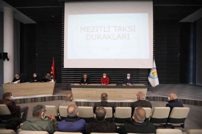 Mezitli’de Taksi Duraklarına Yeni Düzenleme Geliyor