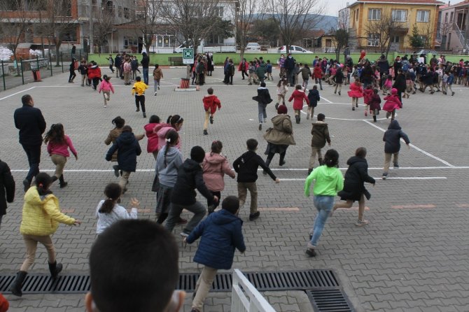 Manyas’ta Tatbikat Gerçeğini Aratmadı