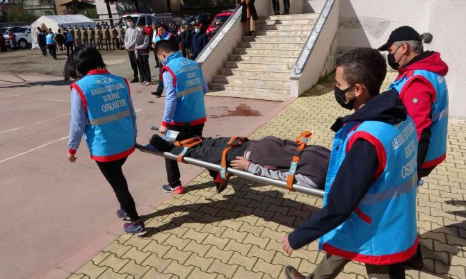 Osmaniye’de Ziller Teneffüs İçin Değil ’Deprem’ Alarmı İçin Çaldı