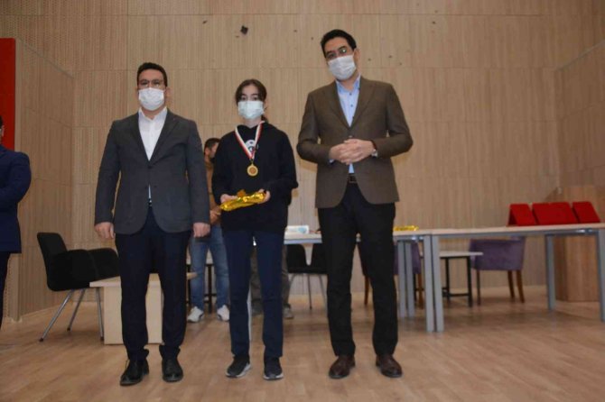 Akıl Ve Zeka Oyunları Turnuvasının Ödül Töreni Yapıldı