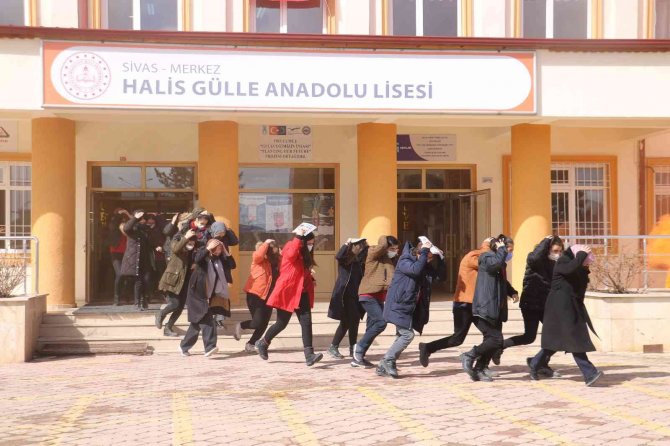 Tatbikat Gerçeğini Aratmadı