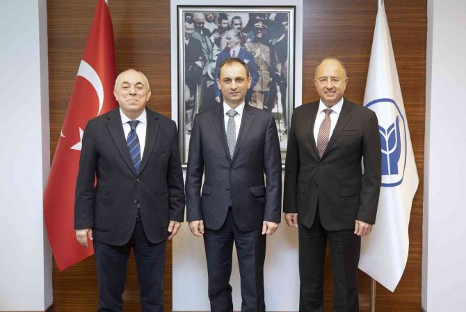 İ̇zmir-polonya Eğitim Köprüsü