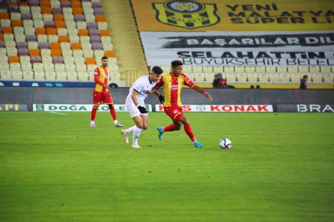 Spor Toto Süper Lig: Yeni Malatyaspor: 1 - Adana Demirspor: 0 (Maç Sonucu)