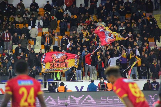 Spor Toto Süper Lig: Yeni Malatyaspor: 1 - Adana Demirspor: 0 (Maç Sonucu)