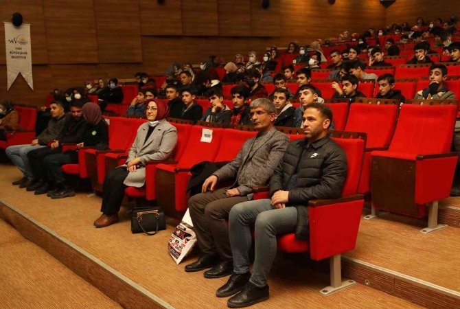 Van Büyükşehir Belediyesinden ‘Madde Bağımlılığı’ Semineri