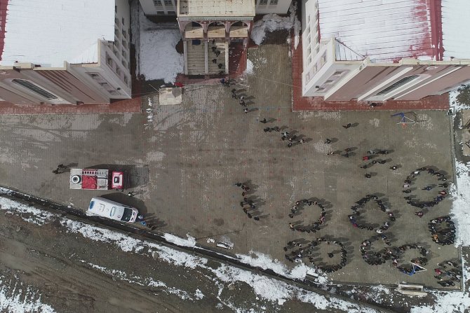 Çatak’ta ‘Deprem Anı Ve Tahliye Tatbikatı’ Yapıldı