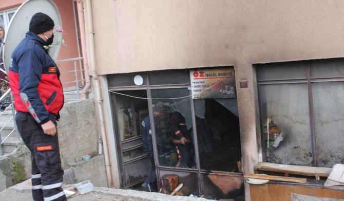 Tavşanlı’daki Yangın Korkuttu
