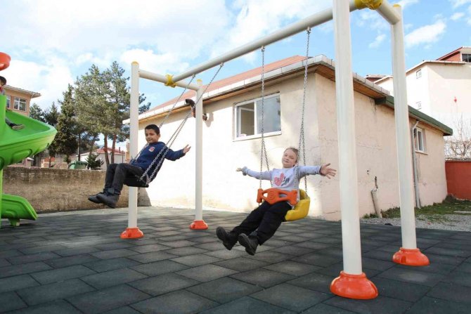 Fatsa’da Çocuk Oyun Park Alanları Sayısı Artıyor